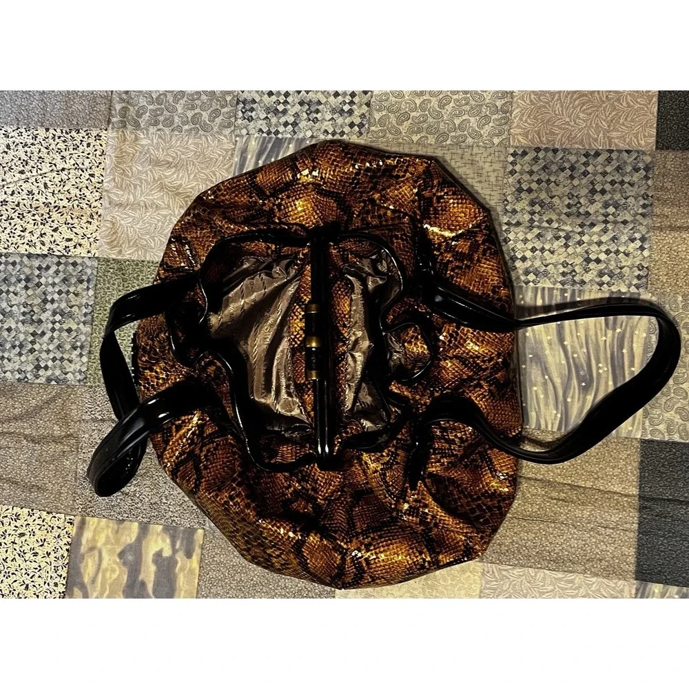 Vintage Simply Vera Pleated Hobo Shoulder Bag Purse. [H]